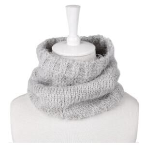 NWOT MICHAEL KORS Gray Wool Infinity Scarf